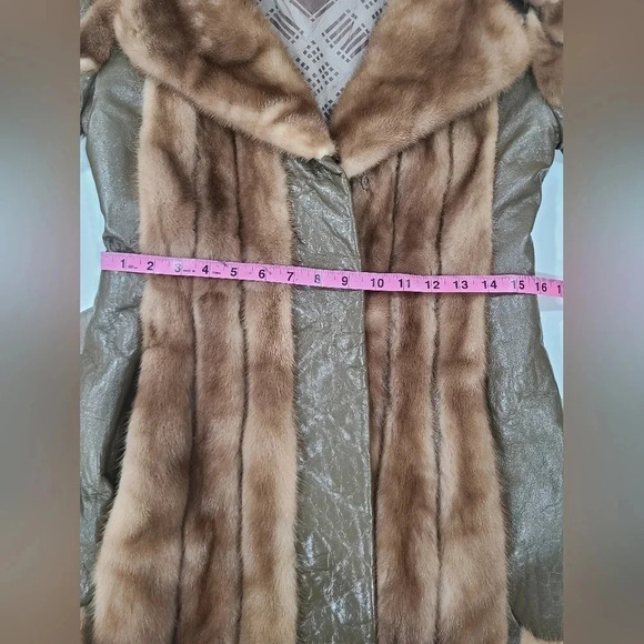 Vintage Alaskan Custom Built Furs KC, MO Genuine Fur Coat Belted 36" Chest - Picture 13 of 16